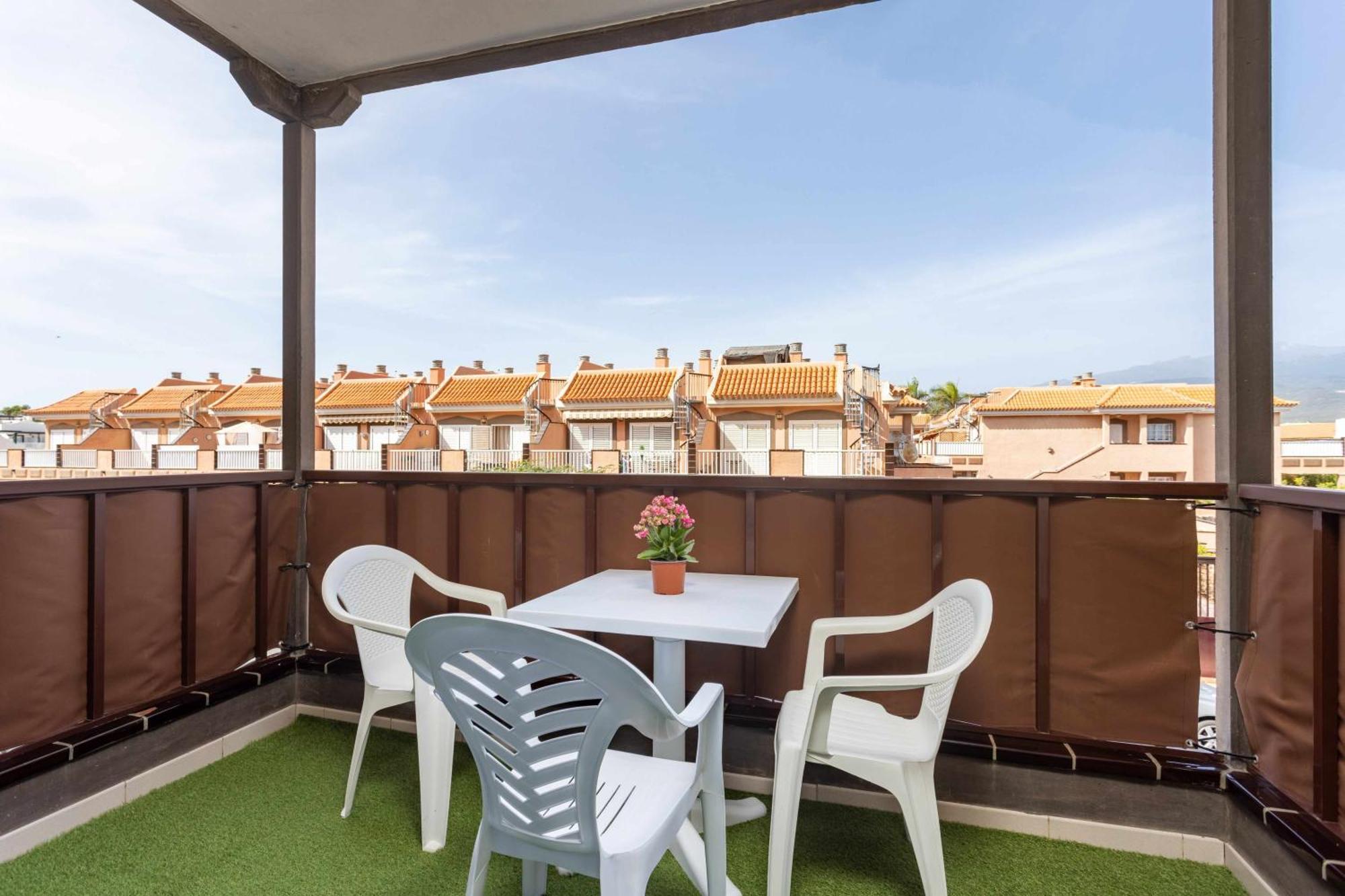 Ferienwohnung Agradable Piso Con Piscina & Playa Terraza Y Wifi Costa Del Silencio Exterior foto